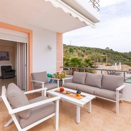 Villa Oasis Γαλατάς Εξωτερικό φωτογραφία
