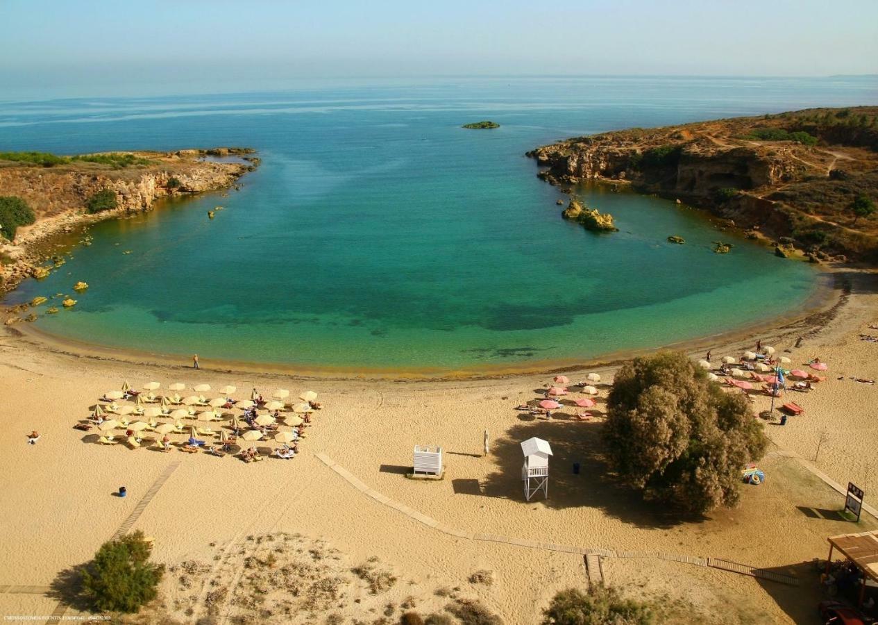 Villa Oasis Γαλατάς Εξωτερικό φωτογραφία