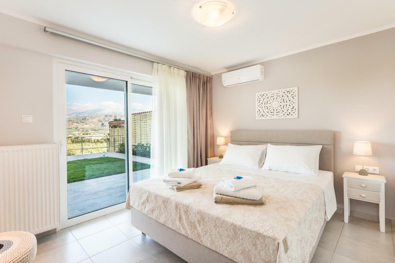 Villa Oasis Γαλατάς Εξωτερικό φωτογραφία