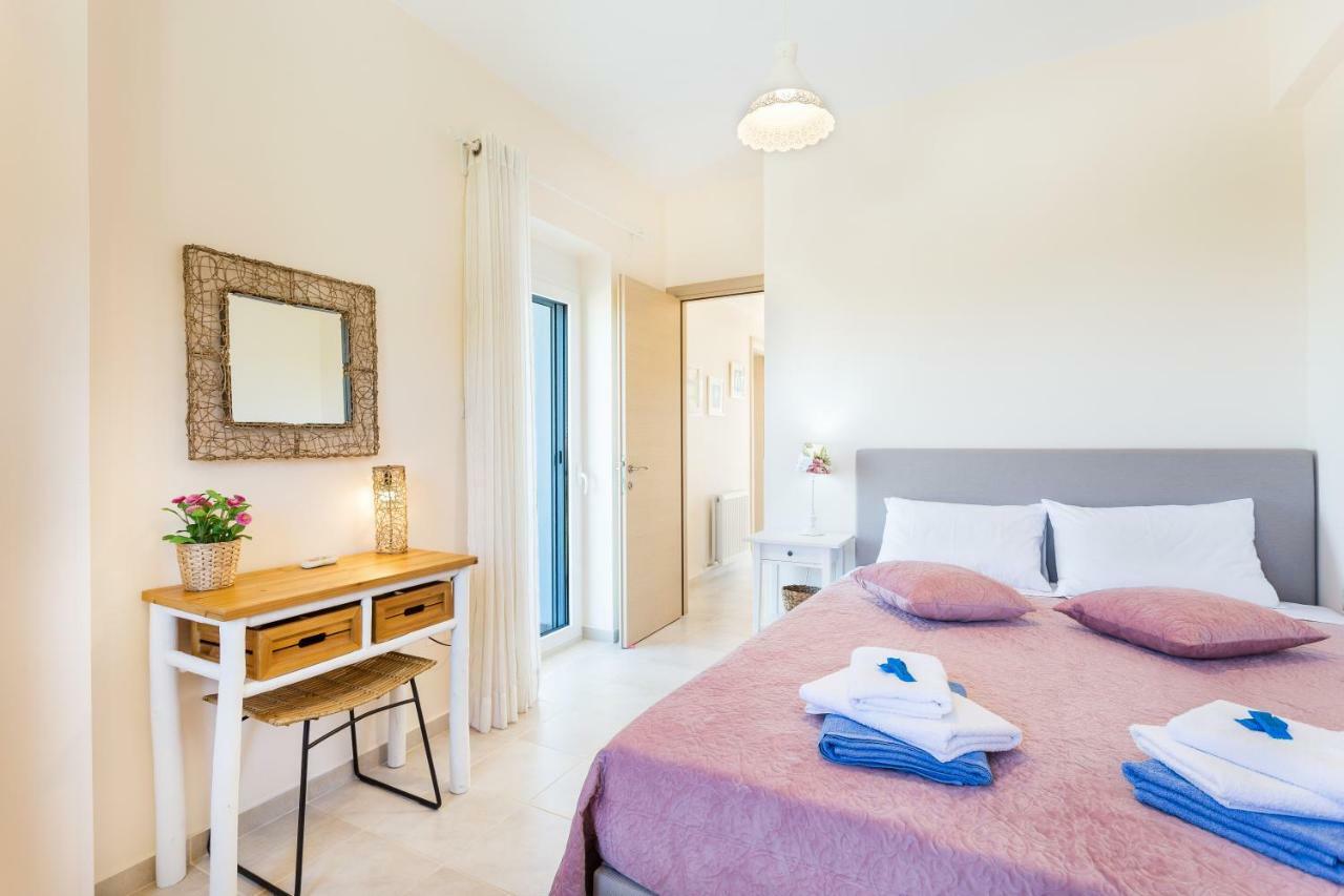 Villa Oasis Γαλατάς Εξωτερικό φωτογραφία